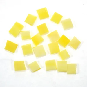Amarillo Claro