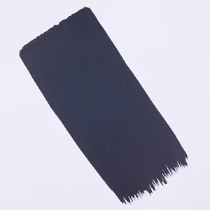 Intensives Schwarz
